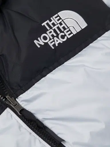 The North Face Women's Retro Nuptse Colorblocked Down Jacket - Dusty Periwinkle Black - Size Medium | Thumbnail 6 The North Face Women's Retro Nuptse Colorblocked Down Jacket - Dusty Periwinkle Black - Size Medium | Thumbnail 6