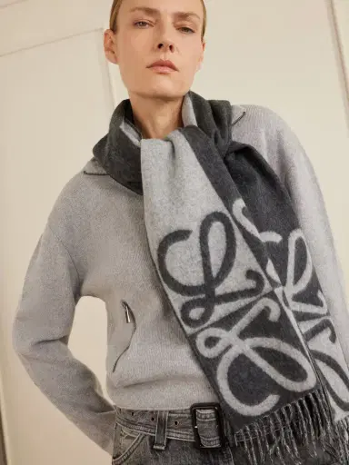 Loewe Fringed Wool And Cashmere-blend Jacquard Scarf | Thumbnail 2