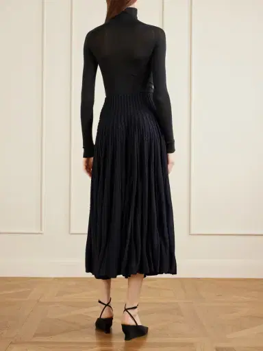 Alaïa Textured Knitted Midi Skirt | Thumbnail 3 Alaïa Textured Knitted Midi Skirt | Thumbnail 3