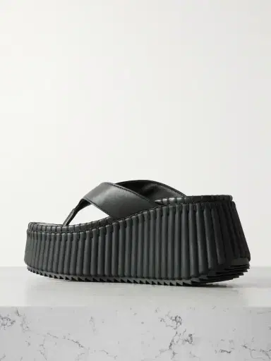 Chloé Nama Leather Platform Flip Flops | Thumbnail 3