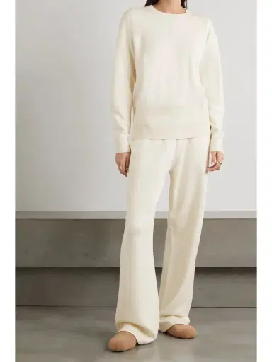 Olivia von Halle Carmel Silk And Cashmere-blend Sweatshirt And Track Pants Set | Thumbnail 2 Olivia von Halle Carmel Silk And Cashmere-blend Sweatshirt And Track Pants Set | Thumbnail 2