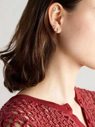 STONE AND STRAND Freddie 14-karat Gold Hoop Earrings | Thumbnail 4 STONE AND STRAND Freddie 14-karat Gold Hoop Earrings | Thumbnail 4