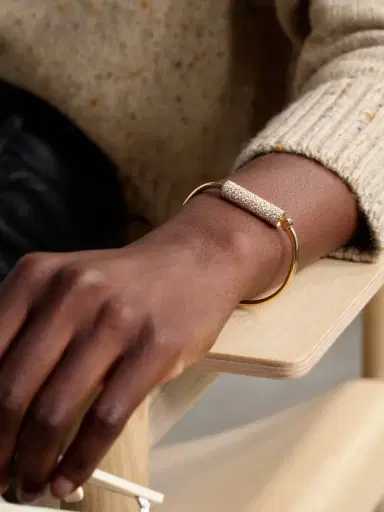Marla Aaron Stoned Trundle Lock 18-karat Gold Diamond Bracelet | Thumbnail 2 Marla Aaron Stoned Trundle Lock 18-karat Gold Diamond Bracelet | Thumbnail 2
