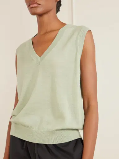 SKALL Amara Merino Wool Vest | Thumbnail 4