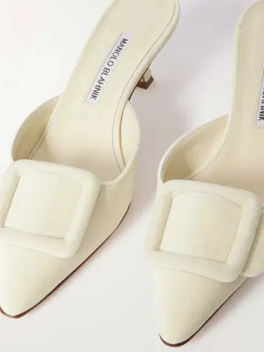 Manolo Blahnik Maysale 50 Buckled Velvet Mules | Thumbnail 4 Manolo Blahnik Maysale 50 Buckled Velvet Mules | Thumbnail 4