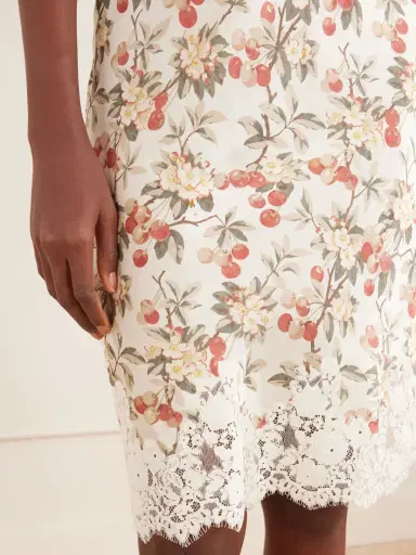 DÔEN Elowette Lace-trimmed Floral-print Silk-satin Midi Skirt | Thumbnail 4 DÔEN Elowette Lace-trimmed Floral-print Silk-satin Midi Skirt | Thumbnail 4