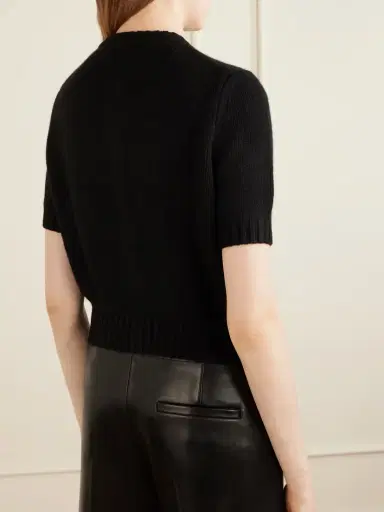 Khaite Nora Cropped Cashmere Cardigan | Thumbnail 3 Khaite Nora Cropped Cashmere Cardigan | Thumbnail 3