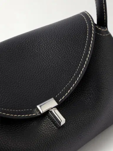 TOTEME T-lock Full-grain Leather Shoulder Bag | Thumbnail 5 TOTEME T-lock Full-grain Leather Shoulder Bag | Thumbnail 5