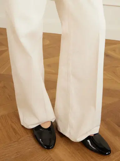 TOTEME Crinkled Patent-leather Ballet Flats | Thumbnail 2