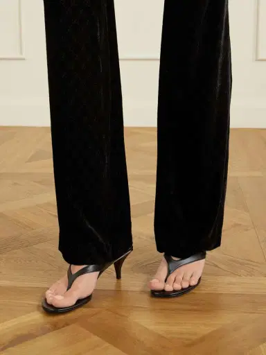Gucci Vittoria Logo-embellished Leather Thong Sandals | Thumbnail 4