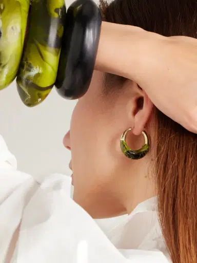 Dinosaur Designs Small Gold-tone And Resin Hoop Earrings | Thumbnail 4 Dinosaur Designs Small Gold-tone And Resin Hoop Earrings | Thumbnail 4
