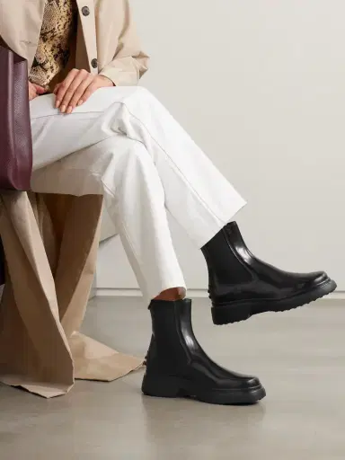 Tod's Gomma Leather Chelsea Boots | Thumbnail 2