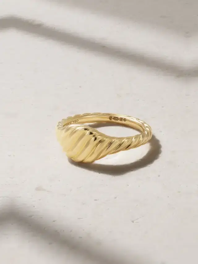 18-karat Gold Pinky Ring