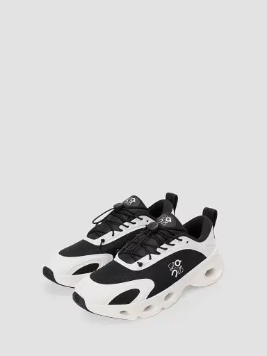 Loewe Men's X ON Cloudsolo Low-Top Sneakers - Black Eggshell - Size 7 | Thumbnail 3 Loewe Men's X ON Cloudsolo Low-Top Sneakers - Black Eggshell - Size 7 | Thumbnail 3