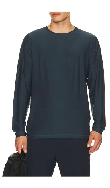 Vuori Strato Tech Long Sleeve Tee | Thumbnail 9