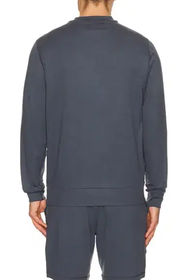 Vuori Ponto Performance Crew Pullover Sweater | Thumbnail 2