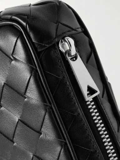 Bottega Veneta Intrecciato Leather Pouch - Men | Thumbnail 4 Bottega Veneta Intrecciato Leather Pouch - Men | Thumbnail 4