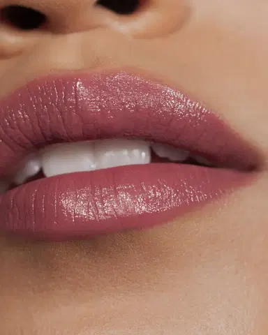 Victoria Beckham Posh Lipstick | Thumbnail 2