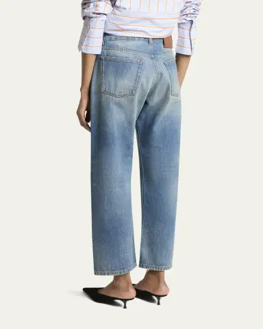 Victoria Beckham Bernie Relaxed Jeans | Thumbnail 3 Victoria Beckham Bernie Relaxed Jeans | Thumbnail 3