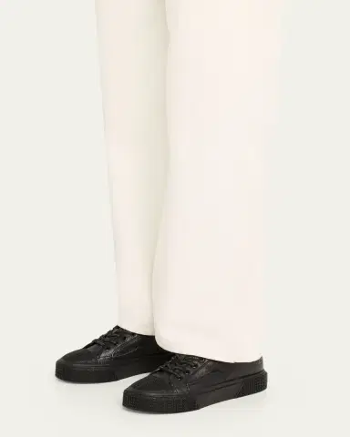 Marc Jacobs Leather Low-Top Logo Sneakers | Thumbnail 2 Marc Jacobs Leather Low-Top Logo Sneakers | Thumbnail 2