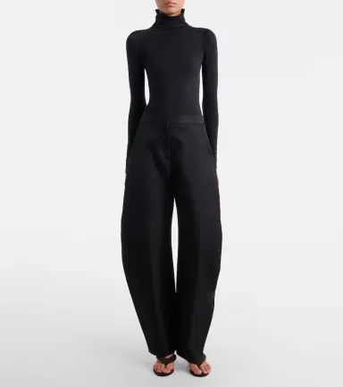 Alaïa Alaïa Suede thong sandals | Thumbnail 5 Alaïa Alaïa Suede thong sandals | Thumbnail 5