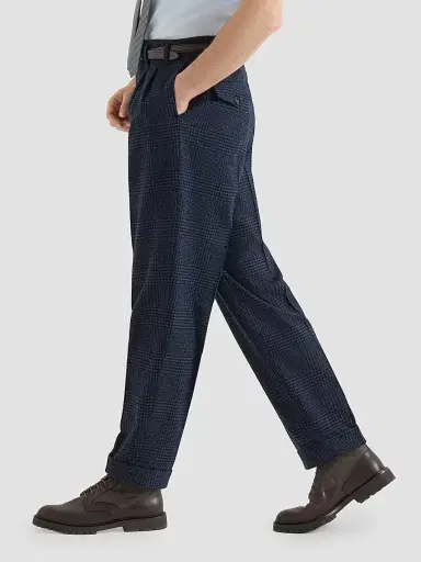 Brunello Cucinelli Men's Comfort Wool and Cashmere Prince of Wales Flannel Trousers | Thumbnail 3 Brunello Cucinelli Men's Comfort Wool and Cashmere Prince of Wales Flannel Trousers | Thumbnail 3