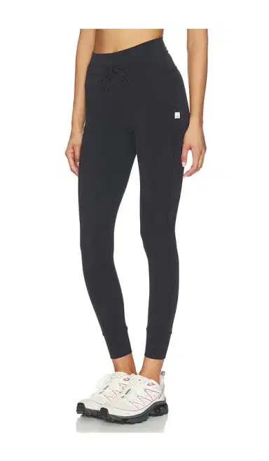 Vuori Daily Form Legging | Thumbnail 3