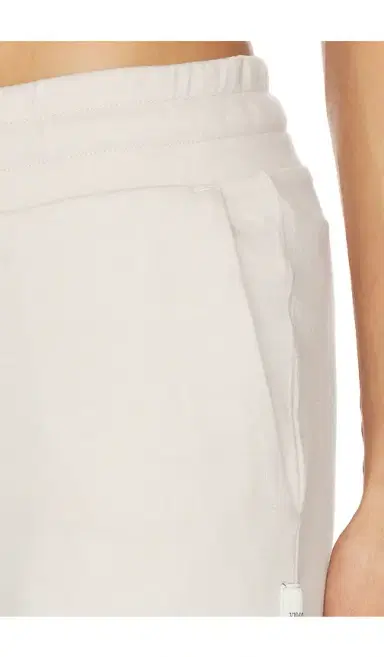 Vuori Halo Essential Wide Leg Pants | Thumbnail 6