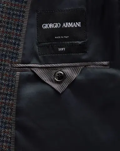 Giorgio Armani Men's Wool-Cashmere Plaid Sport Coat | Thumbnail 5 Giorgio Armani Men's Wool-Cashmere Plaid Sport Coat | Thumbnail 5