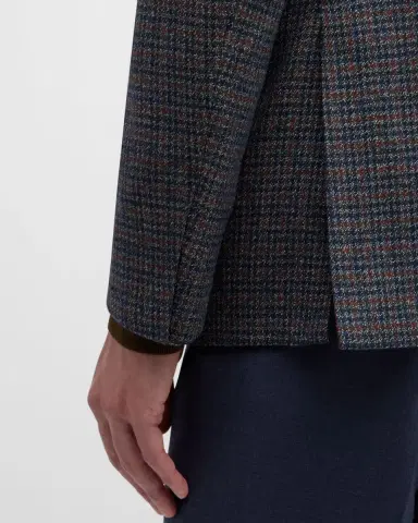 Giorgio Armani Men's Wool-Cashmere Plaid Sport Coat | Thumbnail 7 Giorgio Armani Men's Wool-Cashmere Plaid Sport Coat | Thumbnail 7