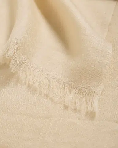 Sofia Cashmere Lightweight Cashmere Scarf | Thumbnail 4 Sofia Cashmere Lightweight Cashmere Scarf | Thumbnail 4