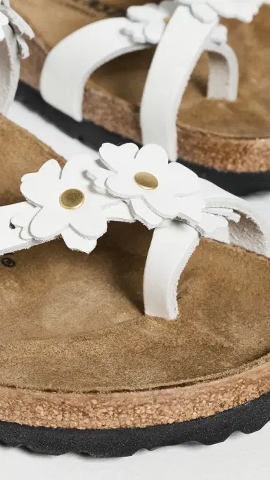 Birkenstock Mayari Flowers Sandals White | Thumbnail 6