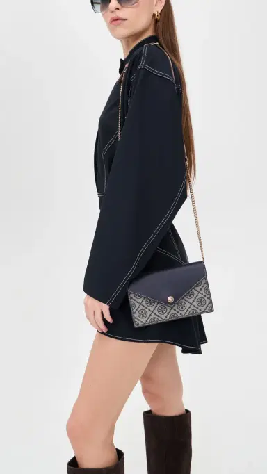 Tory Burch T Monogram Envelope Wallet On Chain | Thumbnail 3 Tory Burch T Monogram Envelope Wallet On Chain | Thumbnail 3