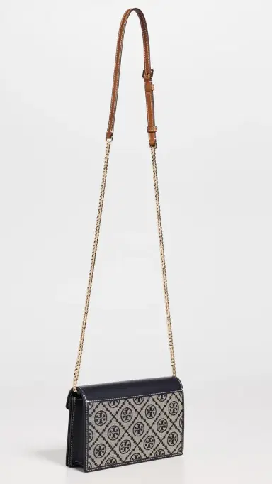 Tory Burch T Monogram Envelope Wallet On Chain | Thumbnail 4 Tory Burch T Monogram Envelope Wallet On Chain | Thumbnail 4