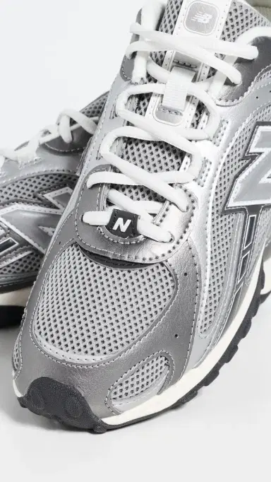 New Balance 204L Sneakers Grey/Grey | Thumbnail 6 New Balance 204L Sneakers Grey/Grey | Thumbnail 6