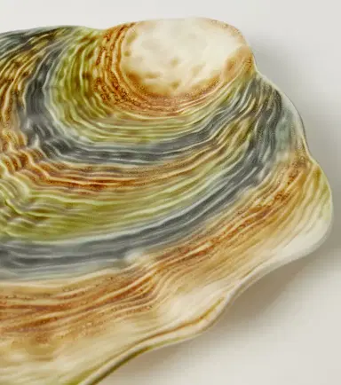 Bordallo Pinheiro Oyster & Scallops set of 4 ceramic charger plates | Thumbnail 3
