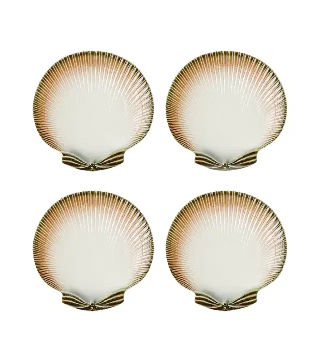 Bordallo Pinheiro Oysters and Scallops set of 4 dinner plates