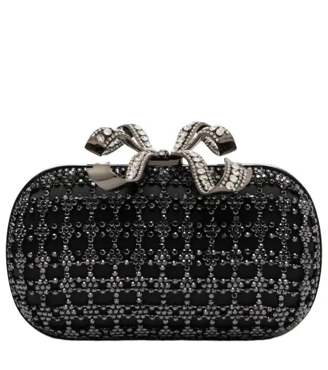 Small beaded clutch