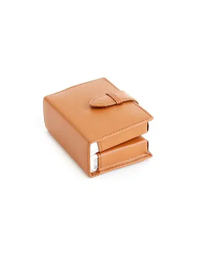 Royce New York Playing Cards & Leather Case | Thumbnail 3 Royce New York Playing Cards & Leather Case | Thumbnail 3
