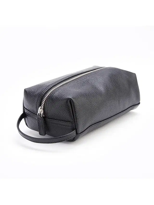 Royce New York Women's Compact Leather Toiletry Bag - Black