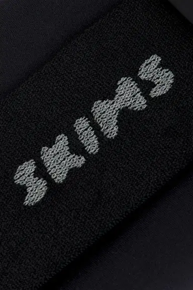 NikeSKIMS Slim Waistpack | Thumbnail 6