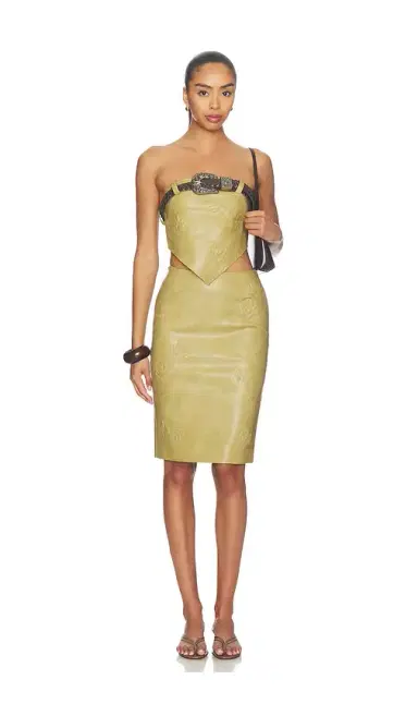 Markgong Dust Faux Leather Floral Imprinted Tube Top With Detachable Belt | Thumbnail 4