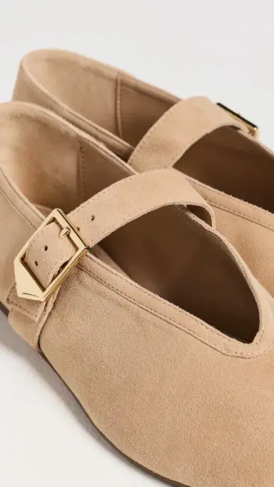 Schutz Vick Buckle Flats Light Wood | Thumbnail 6
