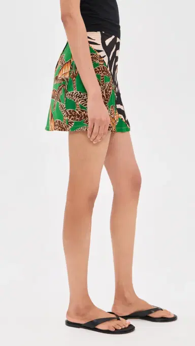 Farm Rio All Over Miniskirt Animal M | Thumbnail 4 Farm Rio All Over Miniskirt Animal M | Thumbnail 4