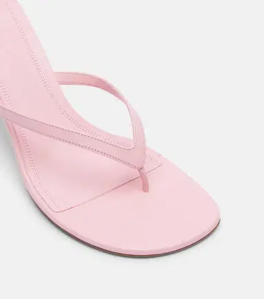 Amina Muaddi Juliette leather thong sandals | Thumbnail 4 Amina Muaddi Juliette leather thong sandals | Thumbnail 4
