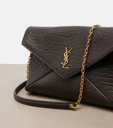 Saint Laurent Cassandre Small leather clutch | Thumbnail 4