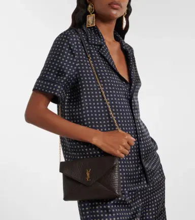 Saint Laurent Cassandre Small leather clutch | Thumbnail 7