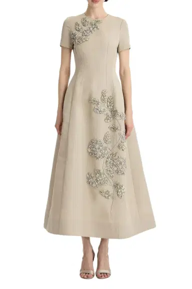 Oscar de la Renta Crystal Flower Embroidered Dress | Thumbnail 1