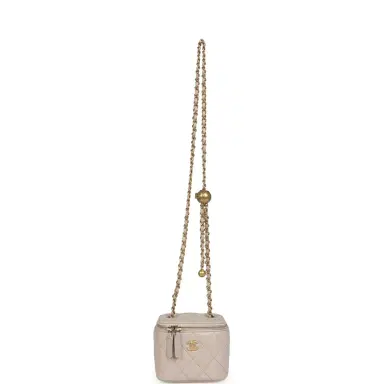 Chanel Chanel Mini Pearl Crush Vanity Case Light Grey Lambskin Brushed Gold Hardware | Thumbnail 7 Chanel Chanel Mini Pearl Crush Vanity Case Light Grey Lambskin Brushed Gold Hardware | Thumbnail 7