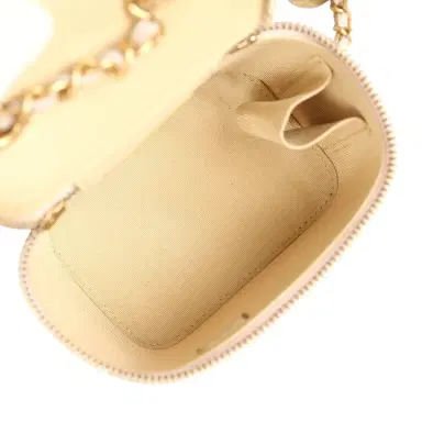 Chanel Chanel Mini Pearl Crush Vanity Case Light Grey Lambskin Brushed Gold Hardware | Thumbnail 9 Chanel Chanel Mini Pearl Crush Vanity Case Light Grey Lambskin Brushed Gold Hardware | Thumbnail 9